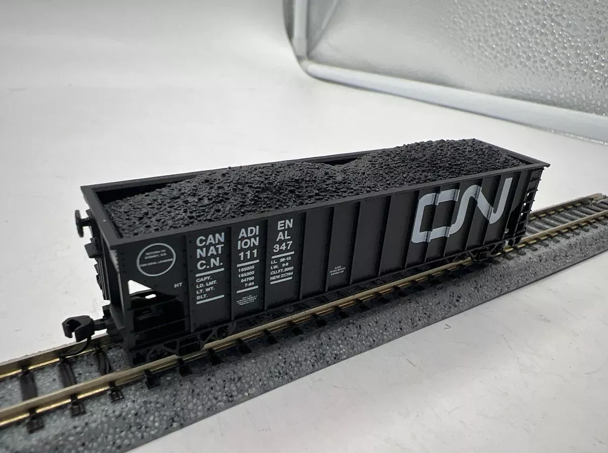 Atlas 40448A CANADIAN NATIONAL 90 Ton HopperBlack/White kadee style couplers NScale Used Excellent