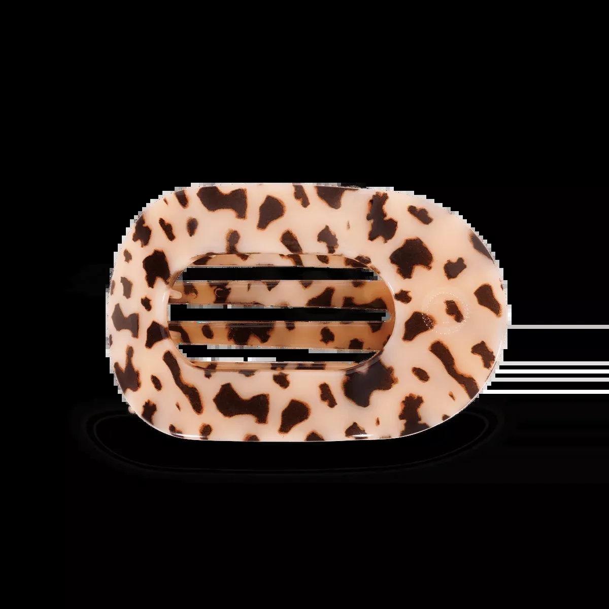 Blonde Tortoise Medium Flat Round Hair Clip for All-Day Comfort