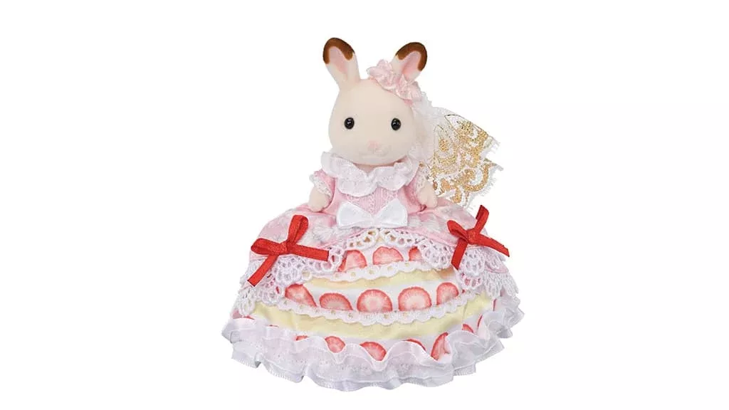 Calico Critters Freya's Birthday Celebration Strawberry Cake Dress