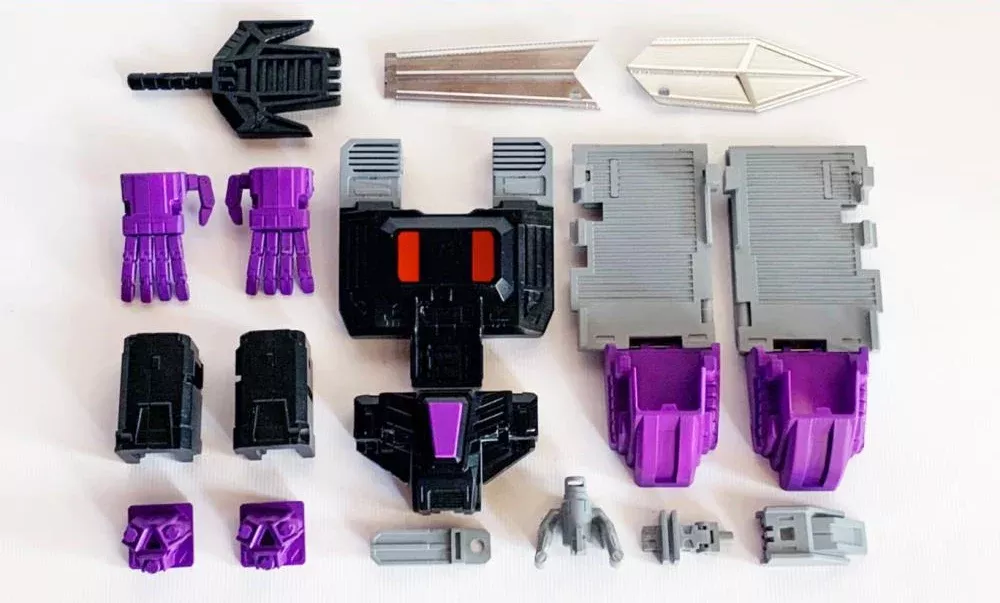 DNA Design DK-38 Upgrade Kit for Legacy Motormaster and Menasor