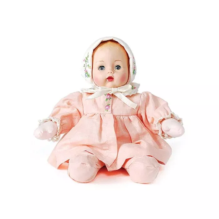 Madame Alexander 12" Going to Grandma's Huggums