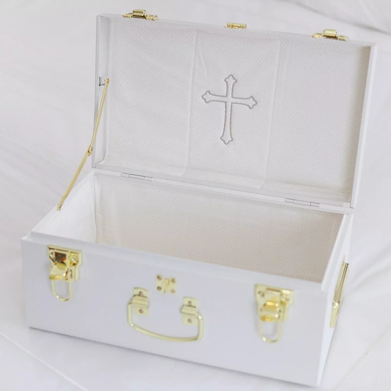 Petite Cross Trunk