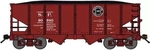 Southern Pacific (Boxcar Red, black, Lines Logo) USRA 30'6" 2-Bay Hopper with Load Ready to Run N Scale